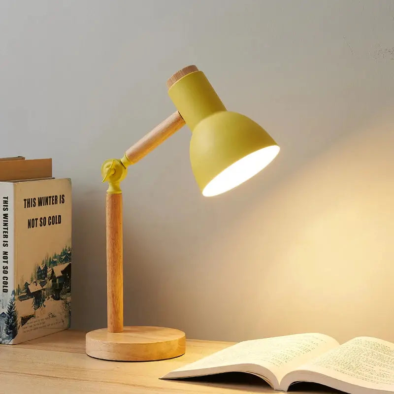 Lampe au Design Nordique en Bois avec Eclairage LED NEXORA.gtk