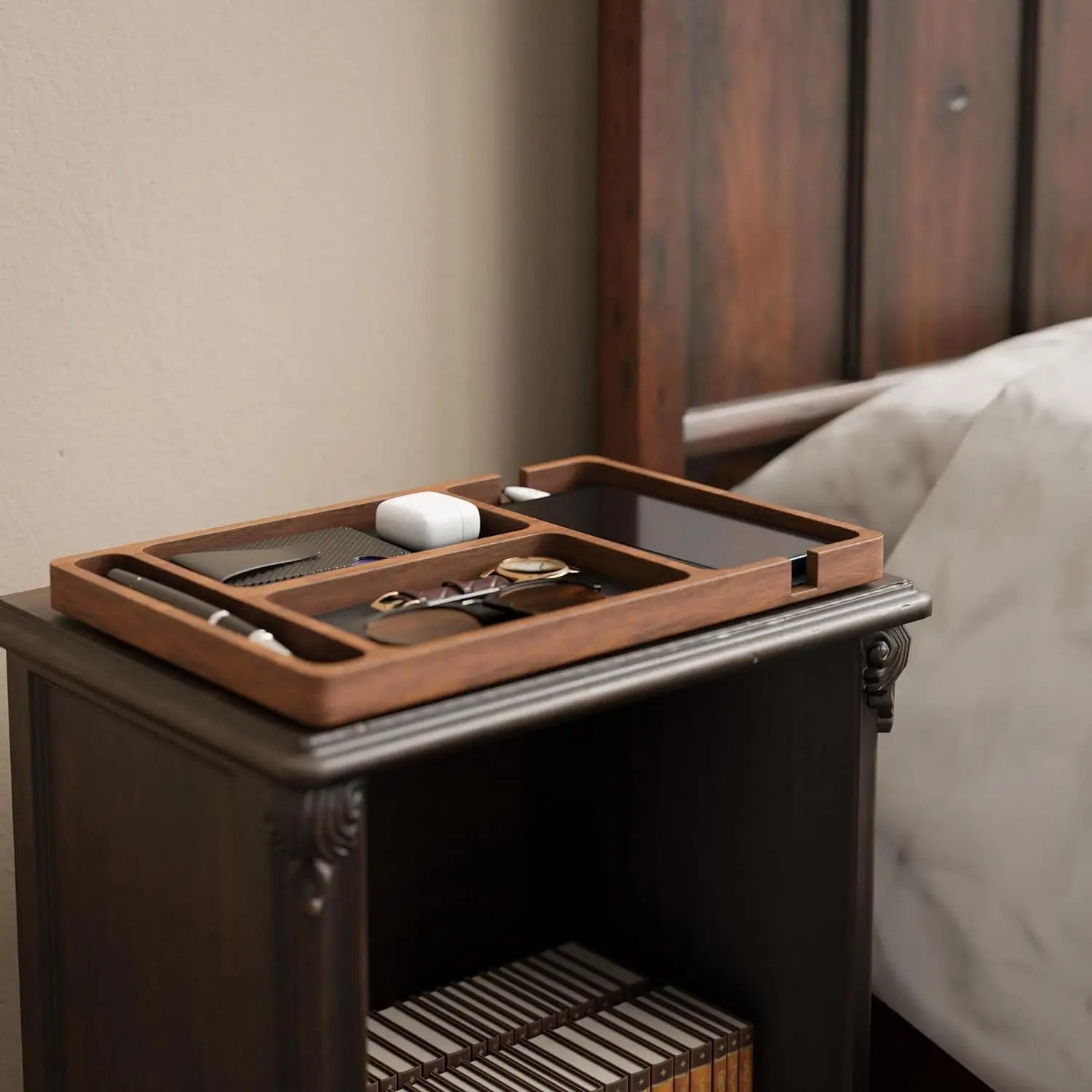 Plateau de Rangement en Bois.